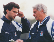 José Mourinho, "Bobby" Robson